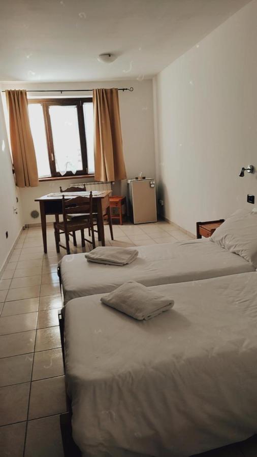 Agriturismo San Giuliano Dei Fratelli Giai Susa Exterior foto