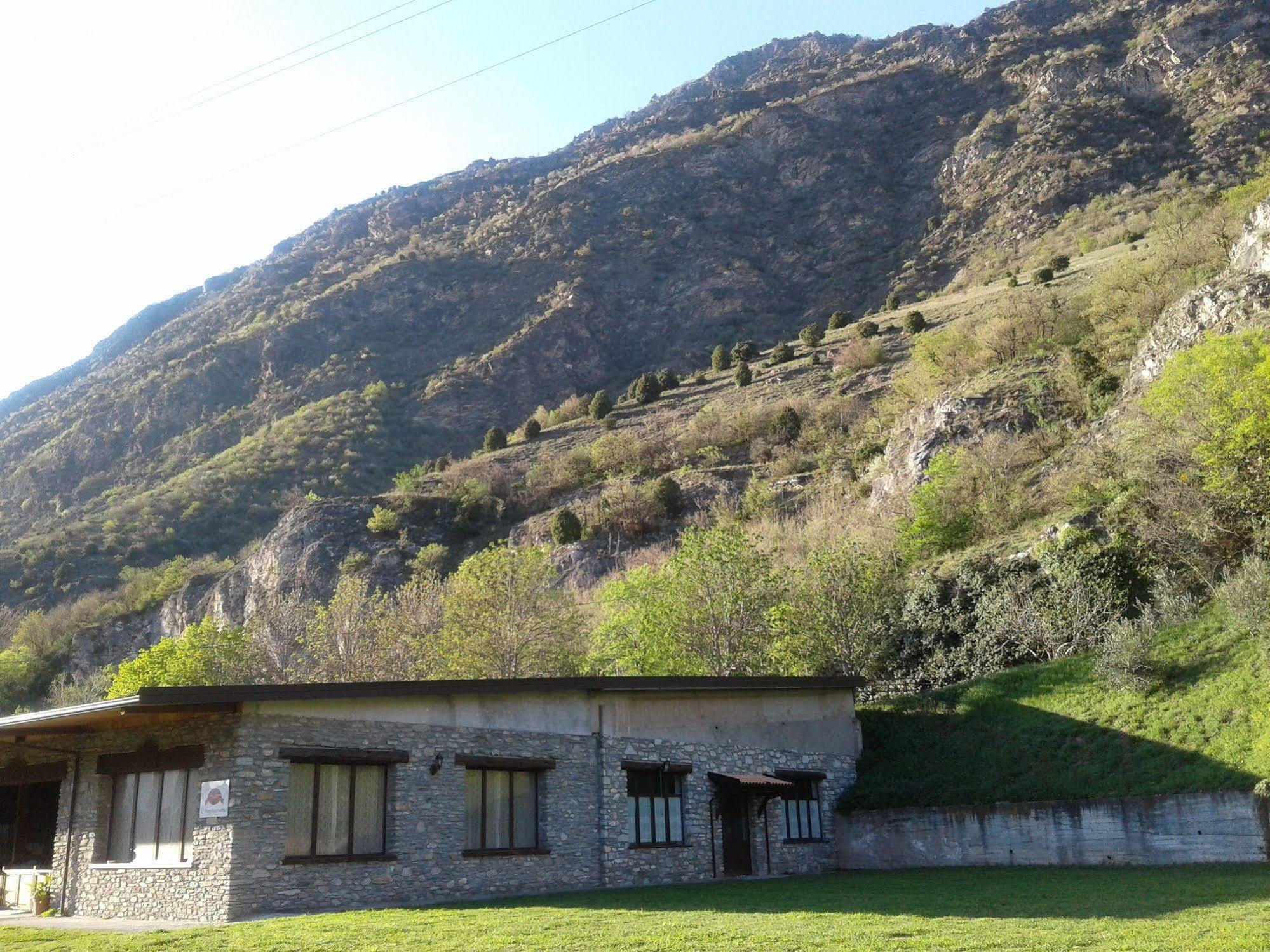 Agriturismo San Giuliano Dei Fratelli Giai Susa Exterior foto